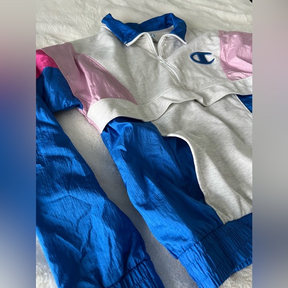 Champion Women’s Mixed Media Pullover 90s NWT - Picture 5 of 6